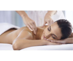 massage relaxant et sensuel ou d'un nouveau concept